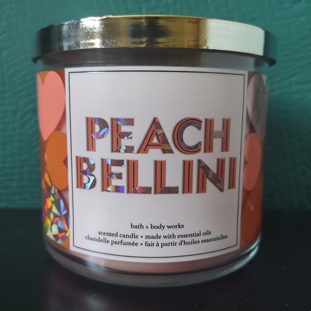 3-wick candle